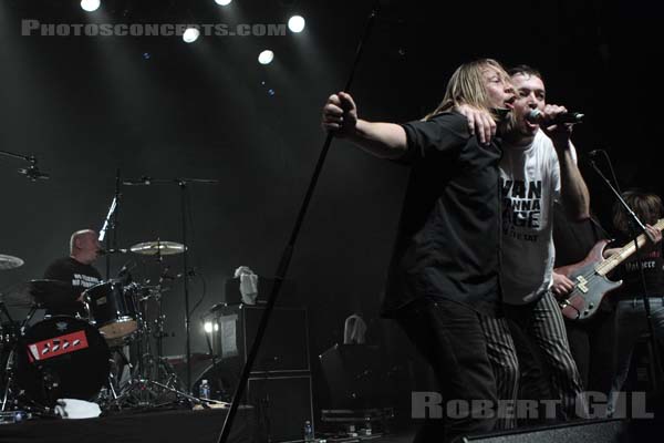 THE HYENES VS CALI - 2009-10-21 - PARIS - Le Bataclan - 